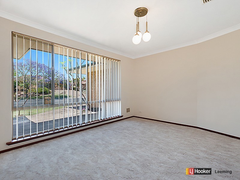 73 Casserly Drive, Leeming WA 6149