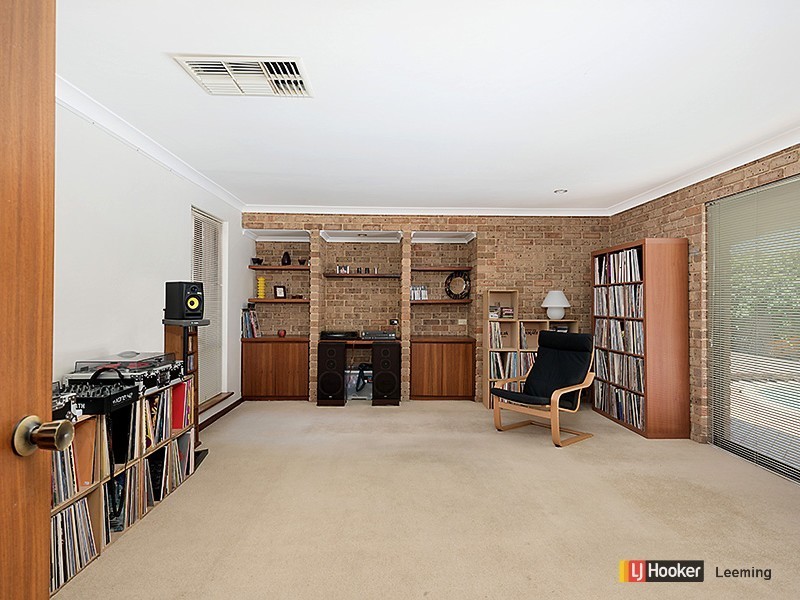 11 Cardinal Crescent, Leeming WA 6149