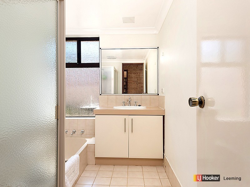 11 Cardinal Crescent, Leeming WA 6149