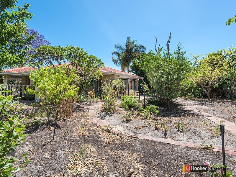 4 Franklyn Place, Willetton WA 6155