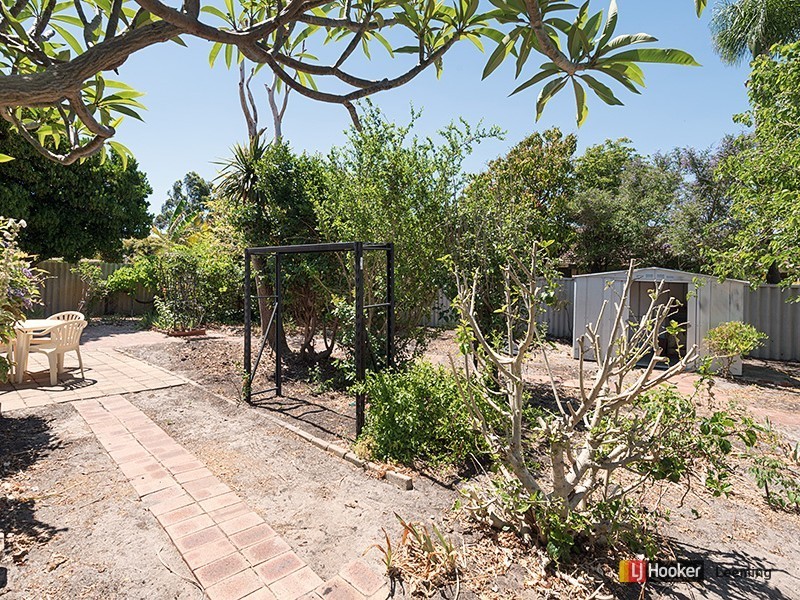 4 Franklyn Place, Willetton WA 6155