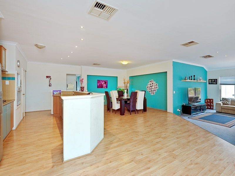 3 Bramdean Crescent, Canning Vale WA 6155