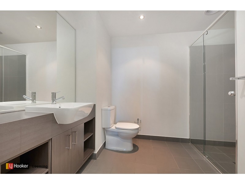 15/1 stockton Bend, Cockburn Central WA 6164