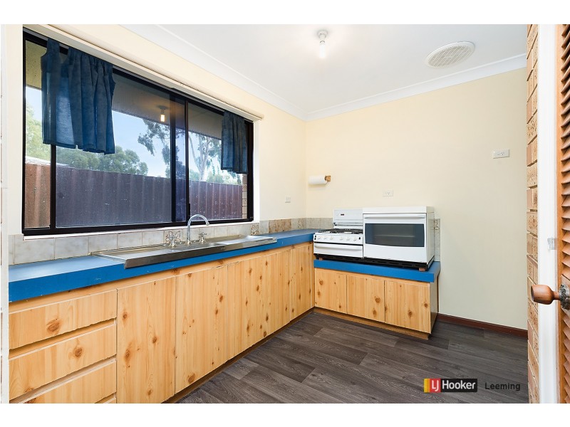 19 Wethered Street, Leeming WA 6149