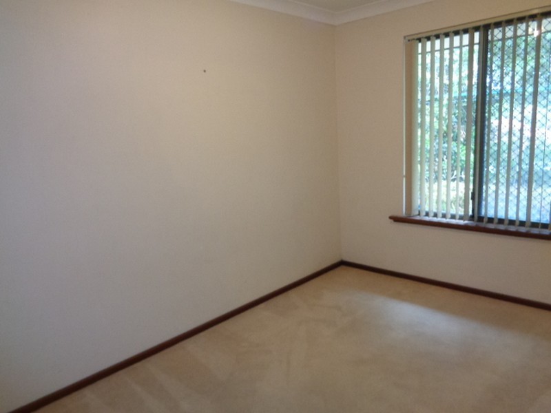 23 Winchester Way, Leeming WA 6149