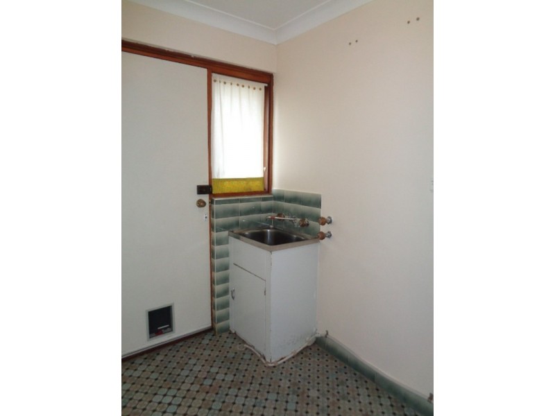 23 Winchester Way, Leeming WA 6149