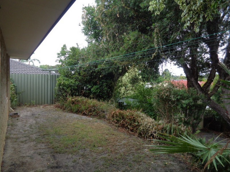 23 Winchester Way, Leeming WA 6149