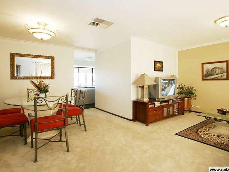 12 Sewell Court, Leeming WA 6149