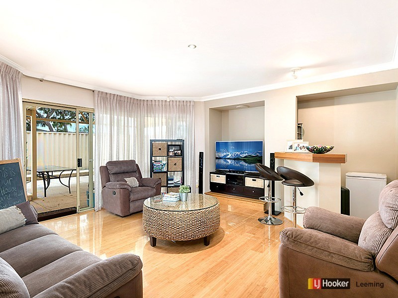 7 Gledhill Way, Leeming WA 6149