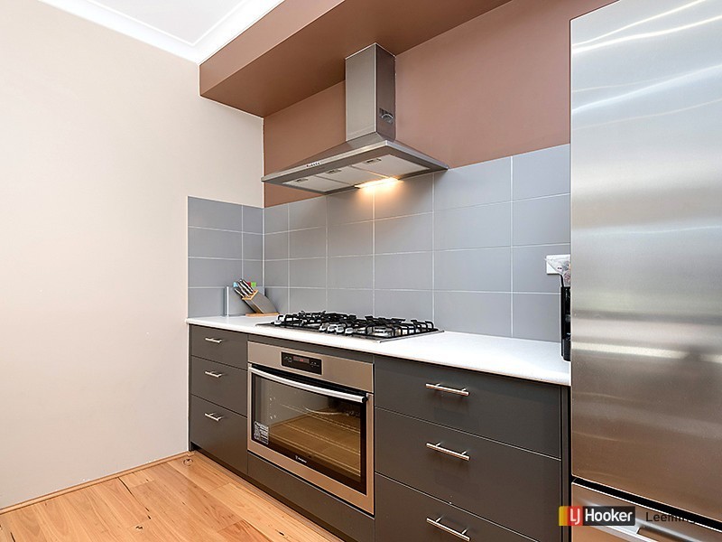 21 Ewens Pass, Wandi WA 6167