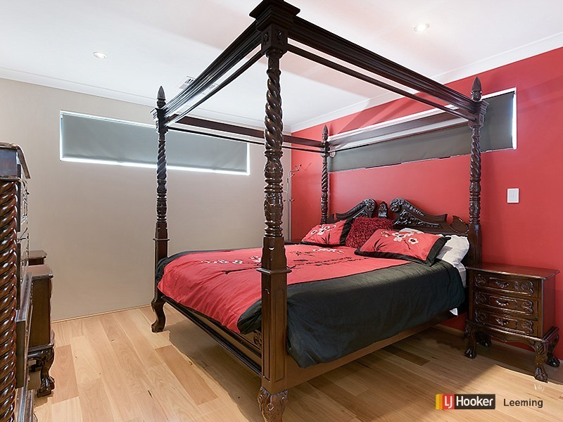 21 Ewens Pass, Wandi WA 6167