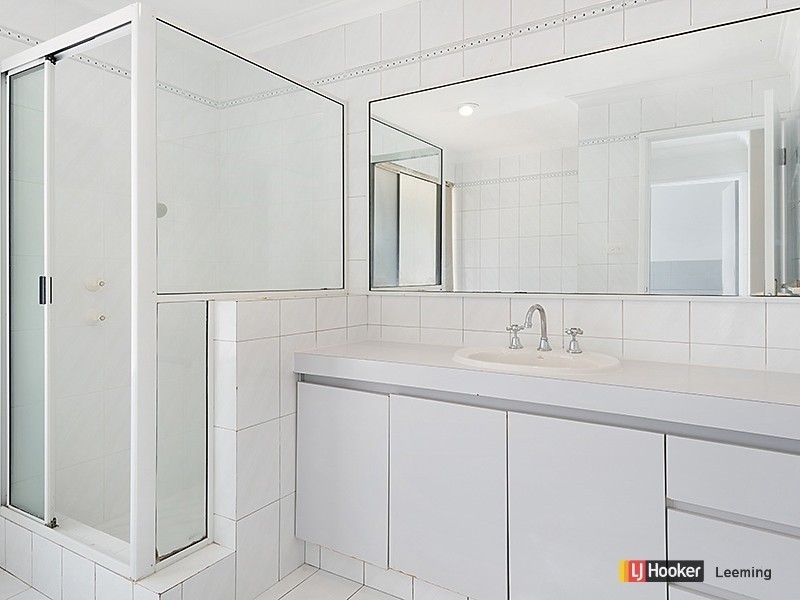 12 Beckley Circle, Leeming WA 6149