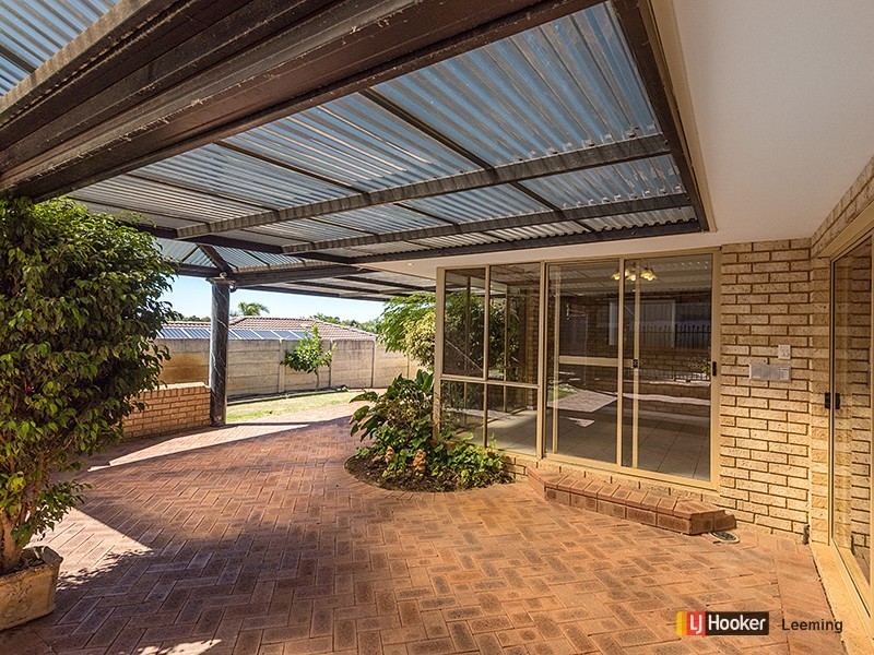 12 Beckley Circle, Leeming WA 6149