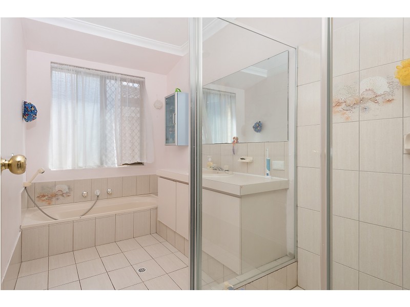 9 Charrington Court, Leeming WA 6149