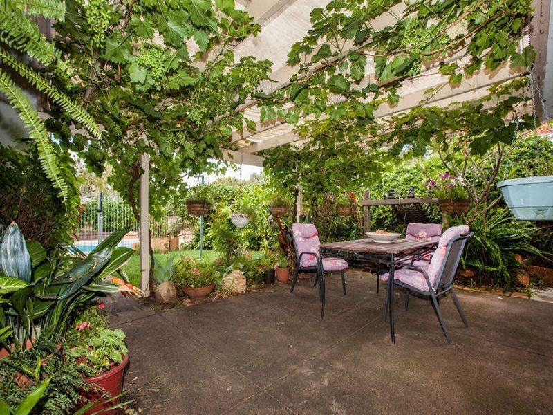 13 Hertford Close, Bull Creek WA 6149