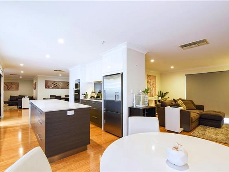 26 Ramsdale Loop, Leeming WA 6149