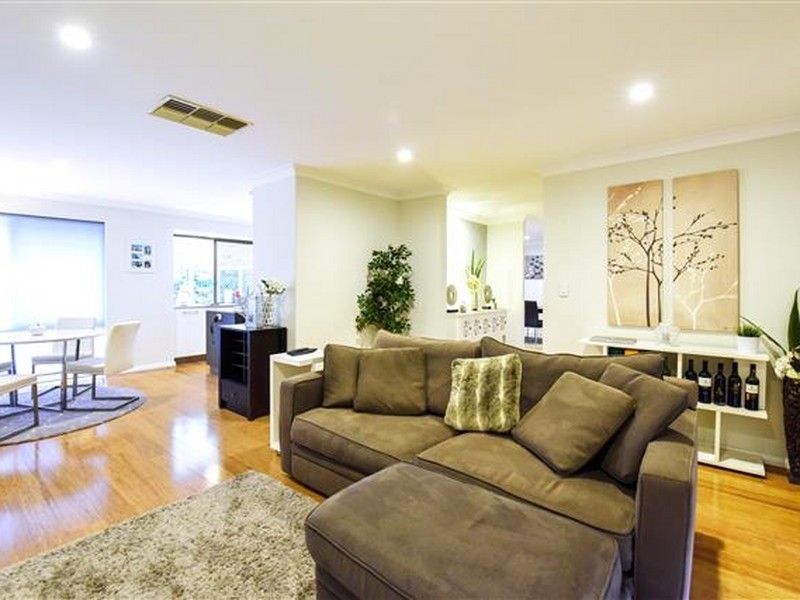 26 Ramsdale Loop, Leeming WA 6149