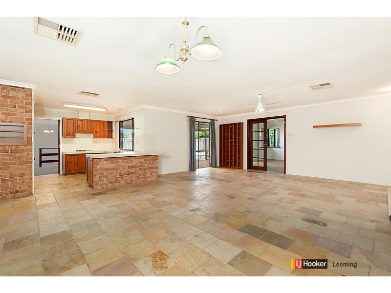 4 Ashby Court, Leeming WA 6149