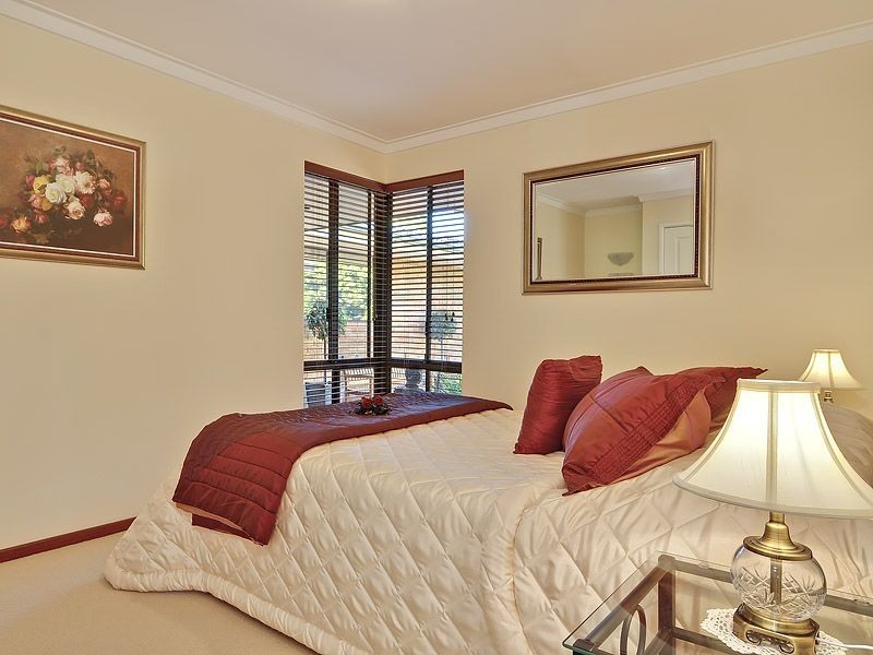 5 Beckley Circle, Leeming WA 6149