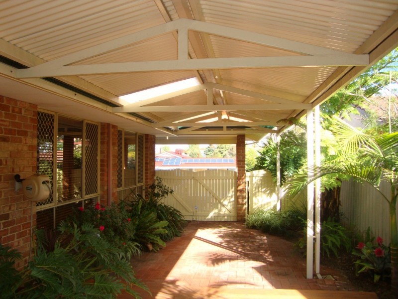 16 Hollingsworth Way, Leeming WA 6149