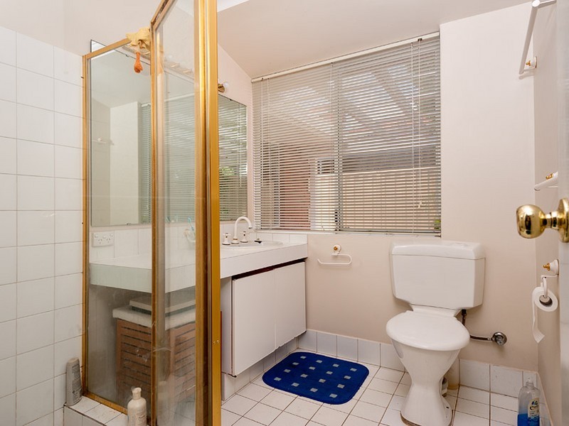 12 Townson Place, Leeming WA 6149