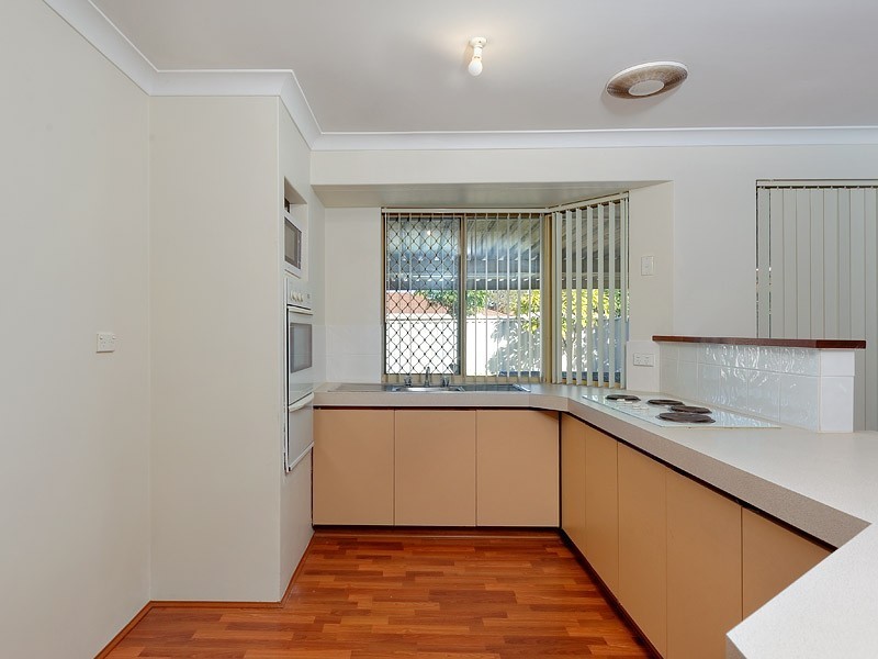 1 Ambassador Court, Thornlie WA 6108