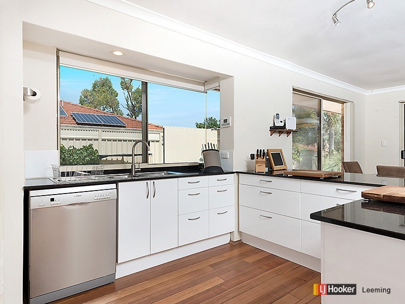 55 Cervantes Loop, Yangebup WA 6164