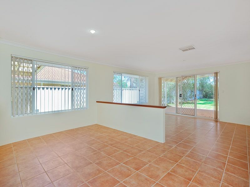11 Wyong Road, Bentley WA 6102
