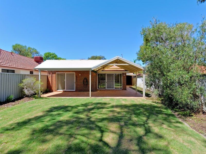 11 Wyong Road, Bentley WA 6102