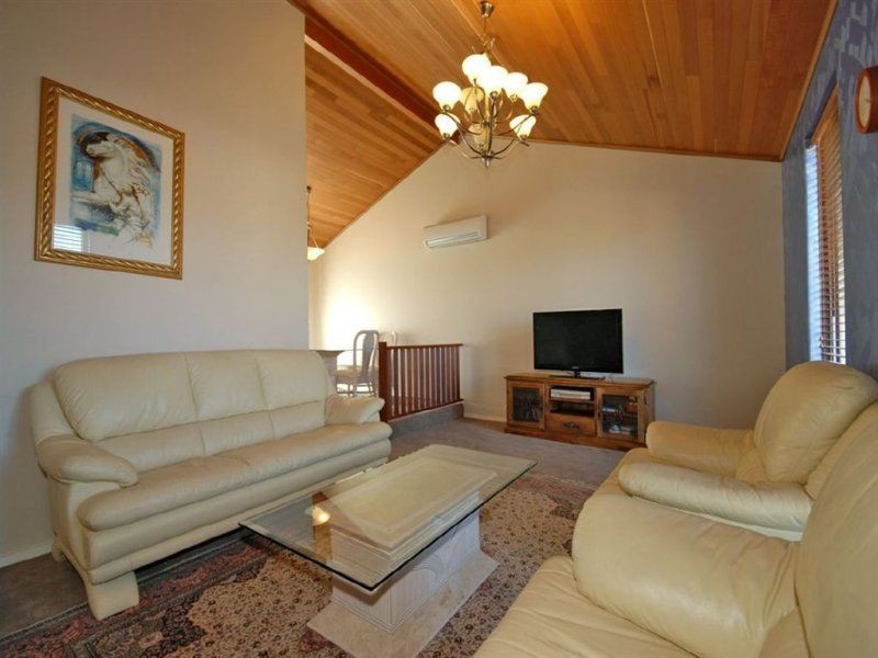 3 Orbell Way, Bull Creek WA 6149