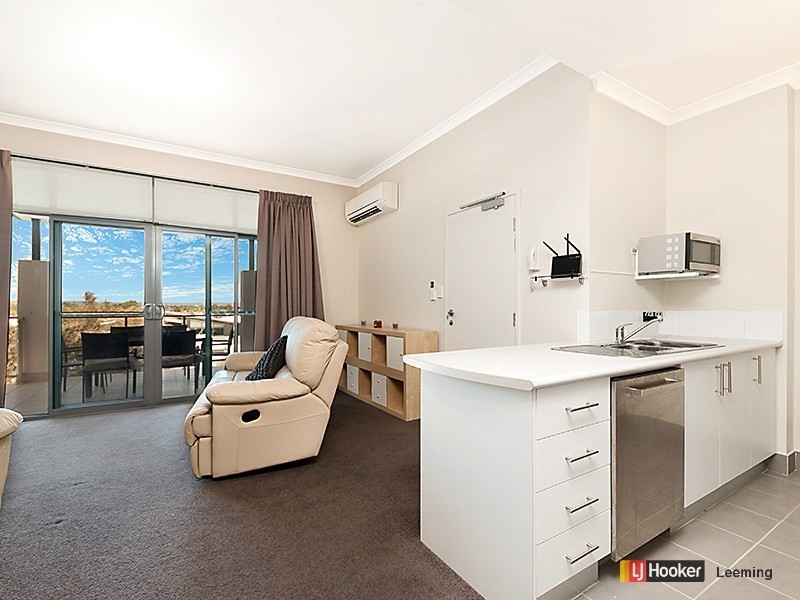 17/34 Malata Crescent, Success WA 6164