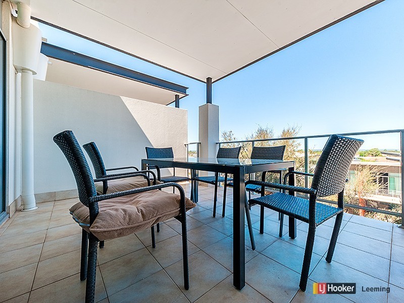 17/34 Malata Crescent, Success WA 6164