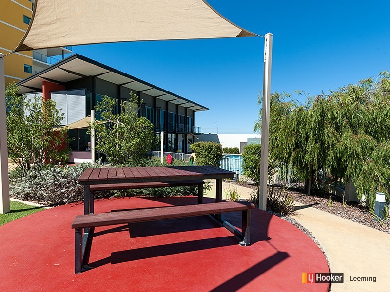 17/34 Malata Crescent, Success WA 6164