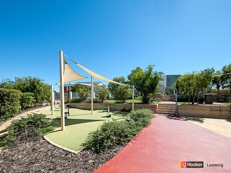 17/34 Malata Crescent, Success WA 6164