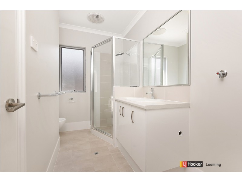 40B Fitzroy Street, Queens Park WA 6107