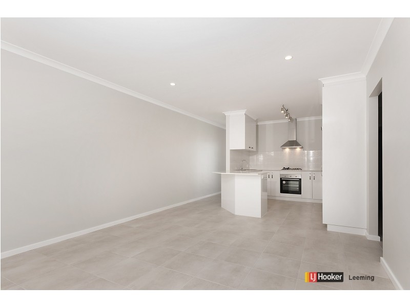 40B Fitzroy Street, Queens Park WA 6107
