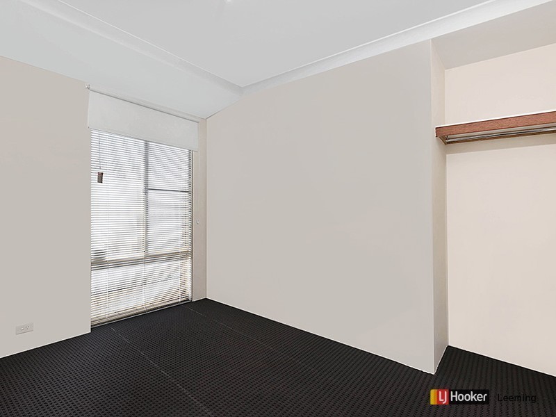 20 Meadow Grove, Leeming WA 6149