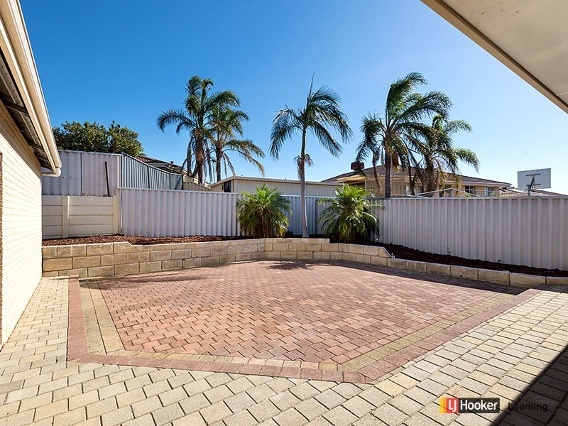 20 Meadow Grove, Leeming WA 6149