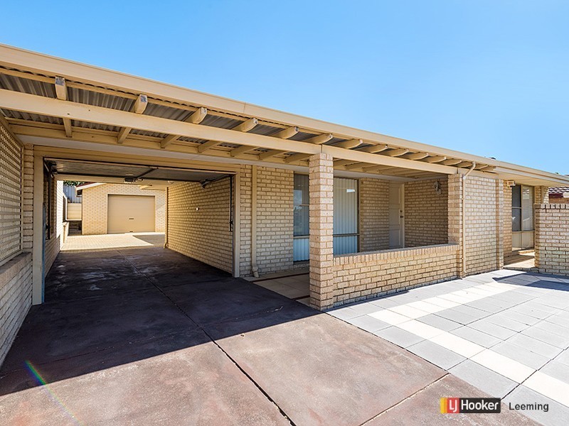 20 Meadow Grove, Leeming WA 6149