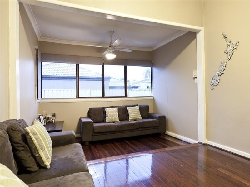 138A Renou Street, Cannington WA 6107