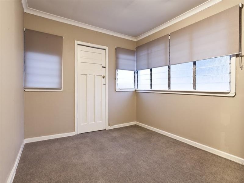 138A Renou Street, Cannington WA 6107