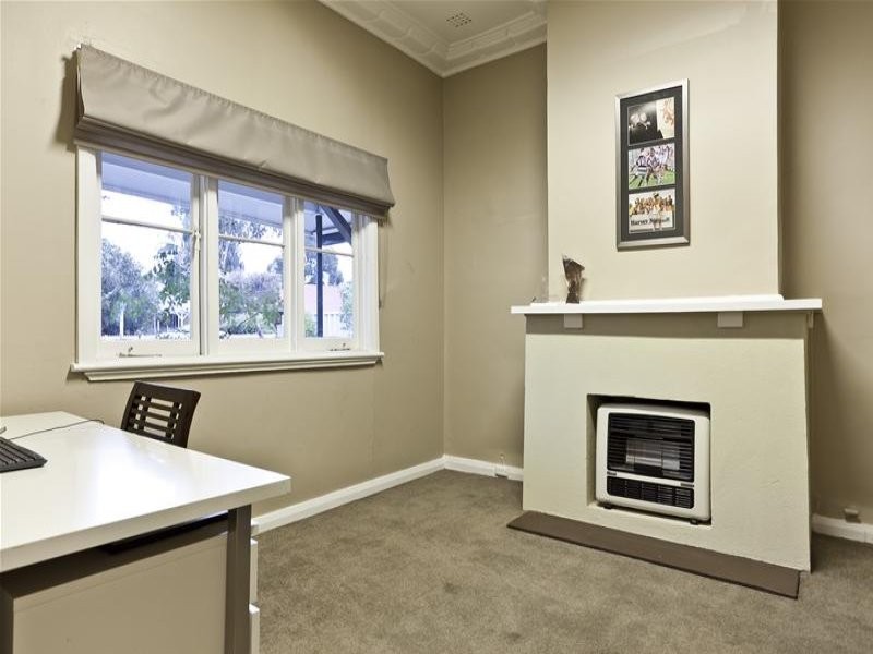 138A Renou Street, Cannington WA 6107