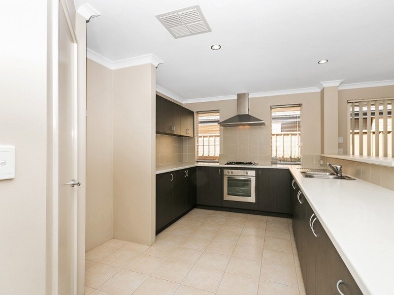 40 Claridge Circle, Thornlie WA 6108