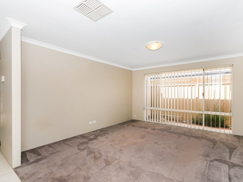 40 Claridge Circle, Thornlie WA 6108