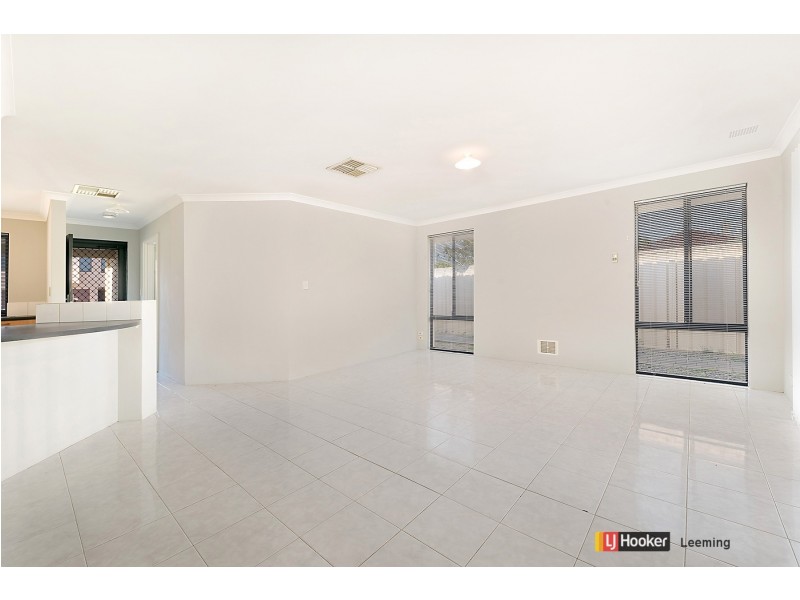 16A Mallard Way, Cannington WA 6107