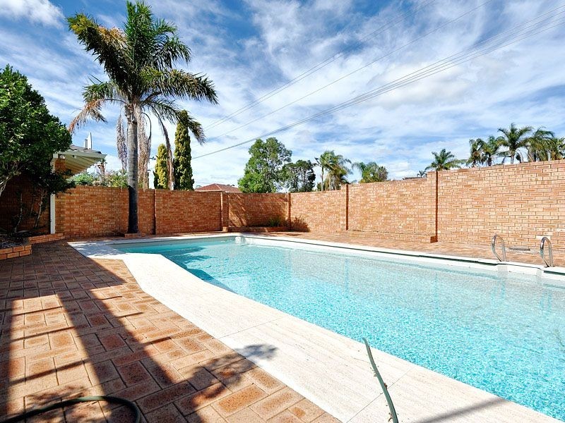 28 Damepattie Drive, Willetton WA 6155