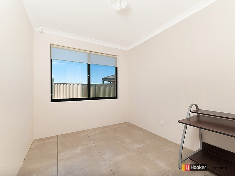 69 Villatella Gardens, Piara Waters WA 6112