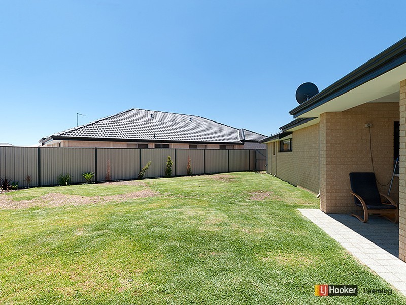 69 Villatella Gardens, Piara Waters WA 6112