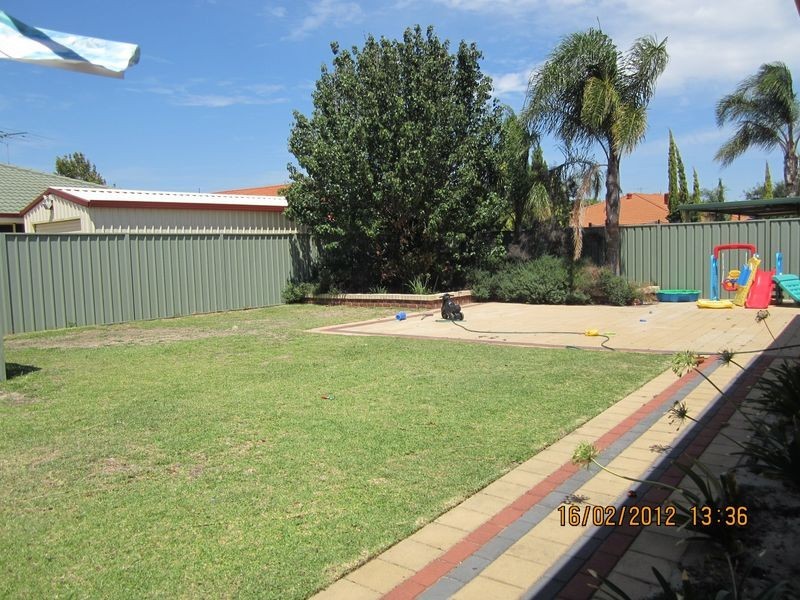 63 Folland Parade, Atwell WA 6164