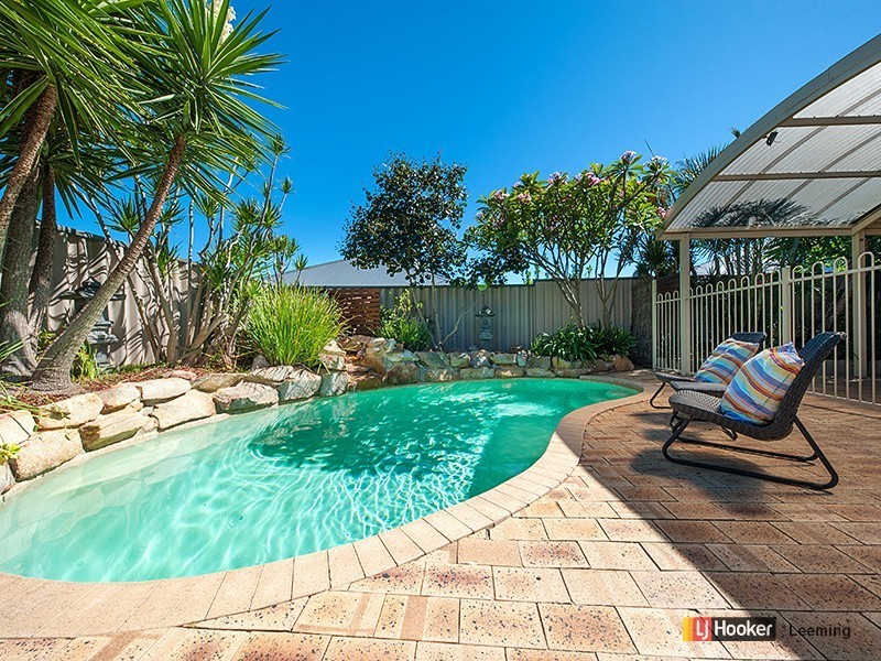 3 Casserly Drive, Leeming WA 6149